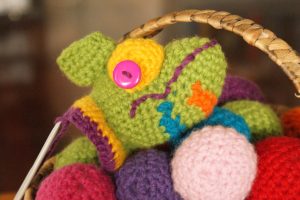 crochet chameleon